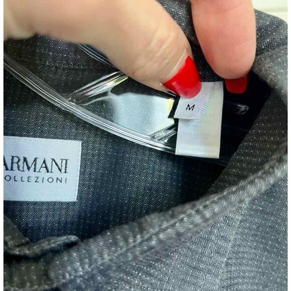 Beautiful mens Armani Collezioni grey dress shirt with sheen. Size medium - Picture 8 of 9